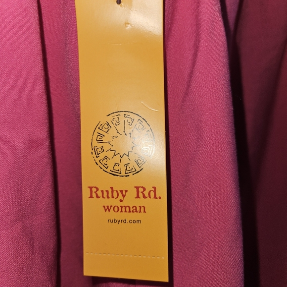 Ruby Rd. Womans Raspberry Colored Pants Size 24w - Picture 10 of 13